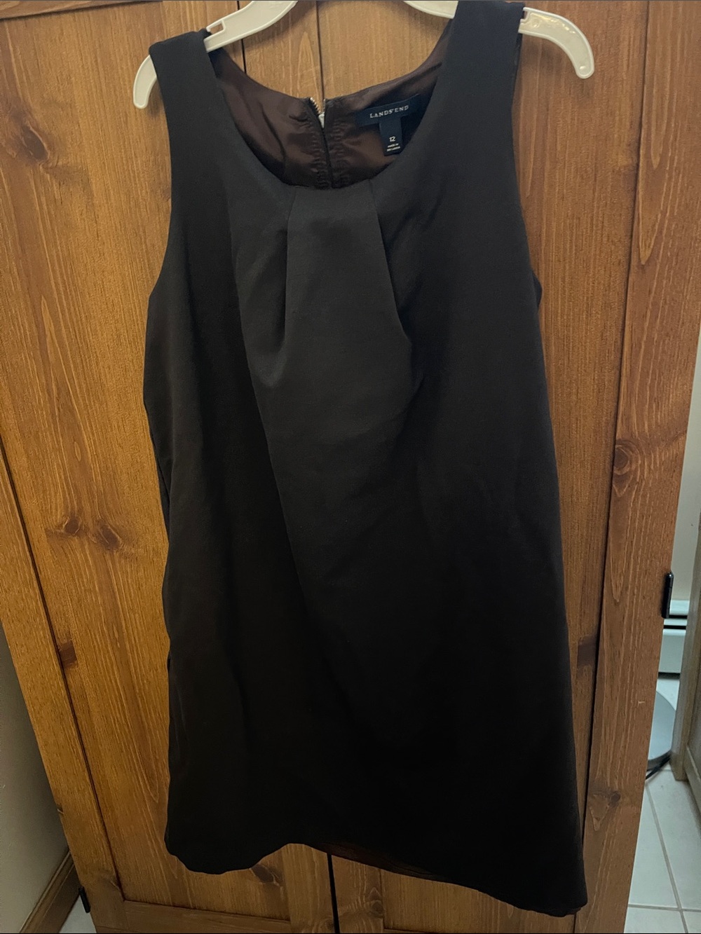 Lands' End Brown Sleeveless Pleated Shift Dress